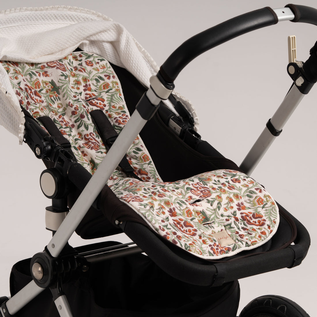 Colchonetas de carro: comodidad, estilo y protección en un solo accesorio