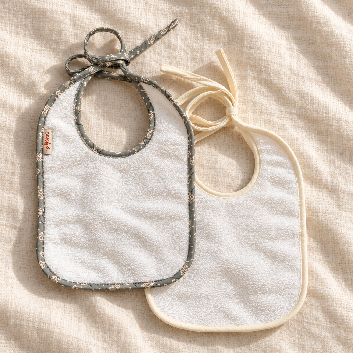 Pack baberos impermeables medianos Cotton Bloom
